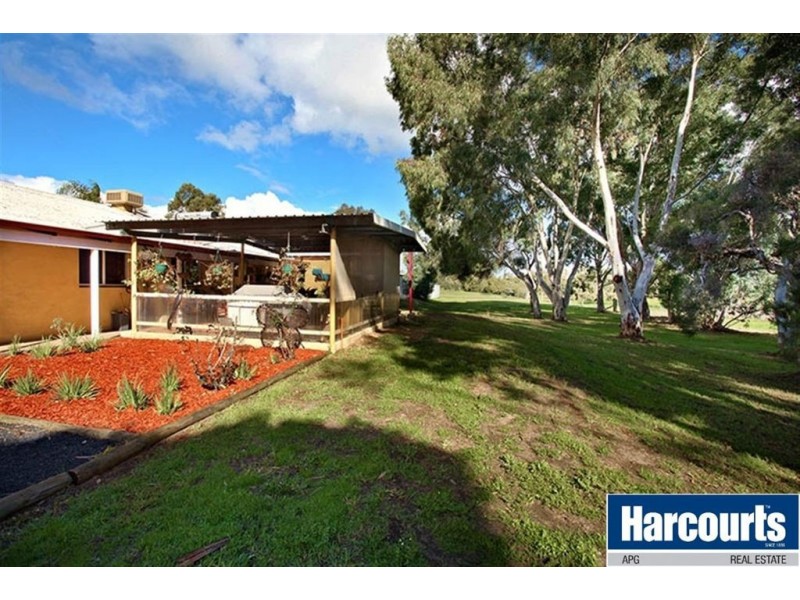 23 Christmas Tree Court, North Boyanup WA 6237