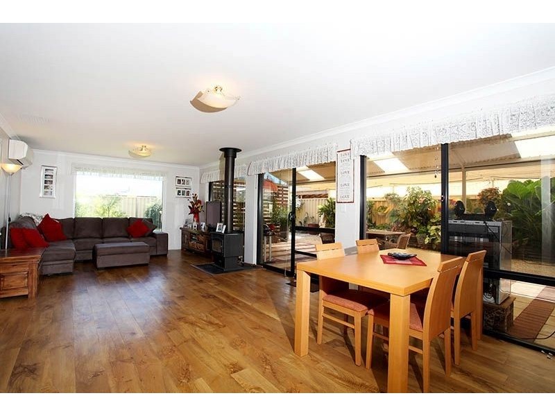 53 Swan Avenue, Millbridge WA 6232