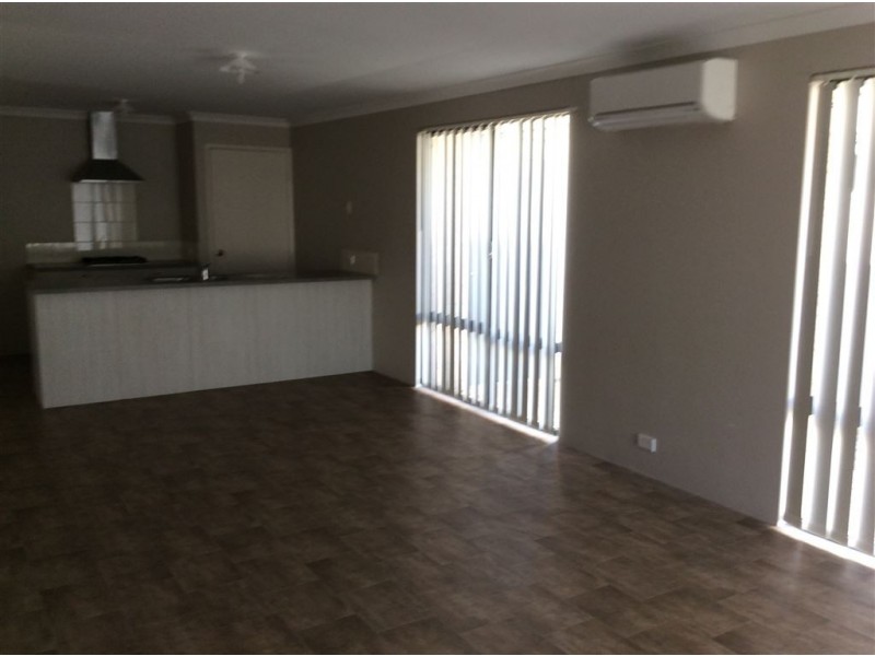1/60 Capel Drive, Capel WA 6271