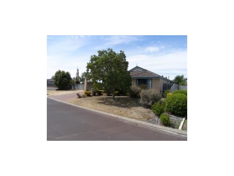 28 Burleigh Drive, Australind WA 6233
