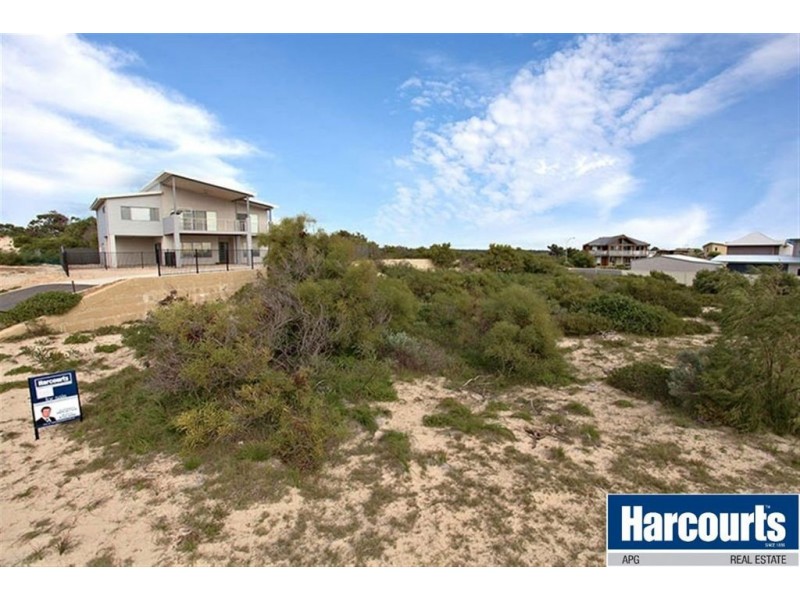 4 Bila Close, Peppermint Grove Beach WA 6271