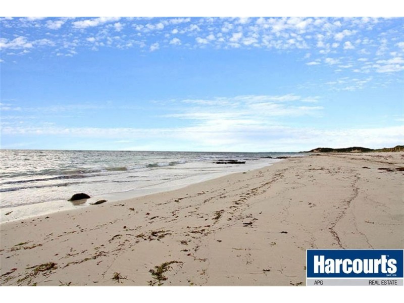 4 Bila Close, Peppermint Grove Beach WA 6271