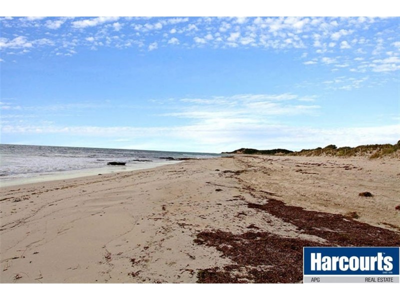 4 Bila Close, Peppermint Grove Beach WA 6271