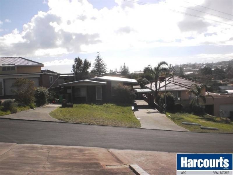 2 Hoylake Avenue, South Bunbury WA 6230