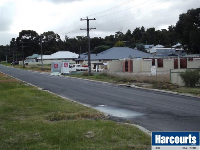 22 Caulfield Street, Collie WA 6225