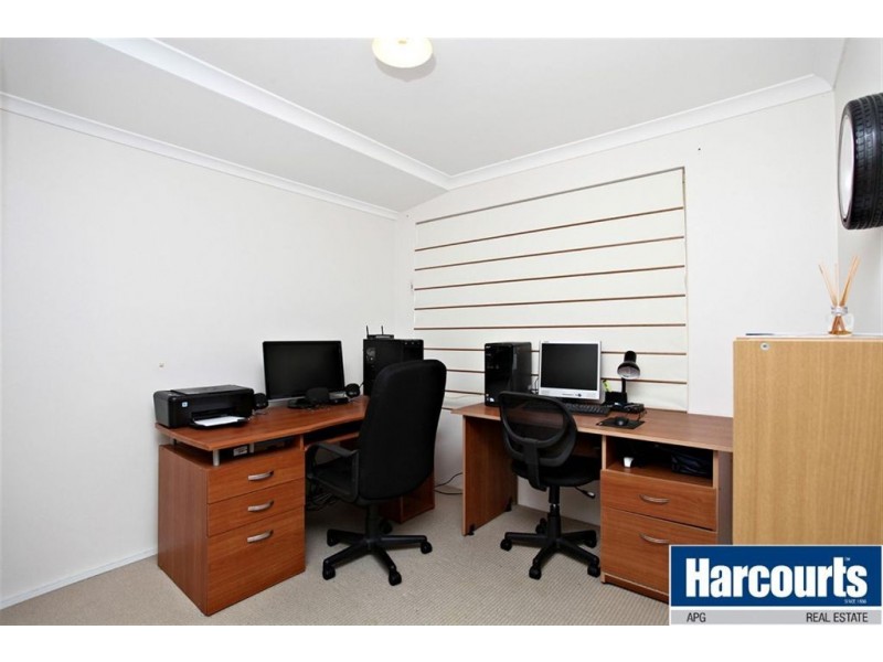 6 Possum Way, College Grove WA 6230