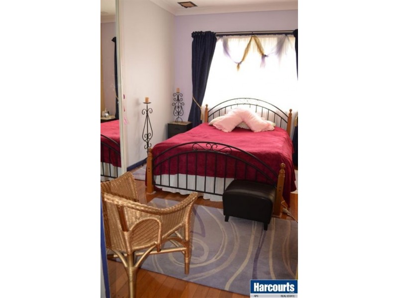 8 Nandup Street, Carey Park WA 6230