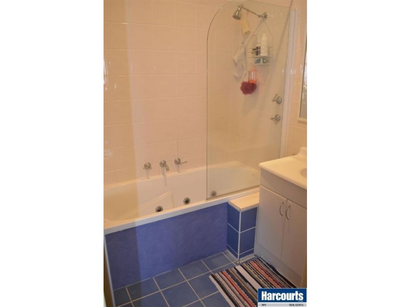 8 Nandup Street, Carey Park WA 6230