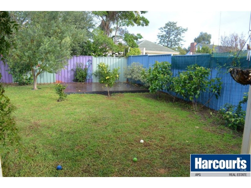 8 Nandup Street, Carey Park WA 6230