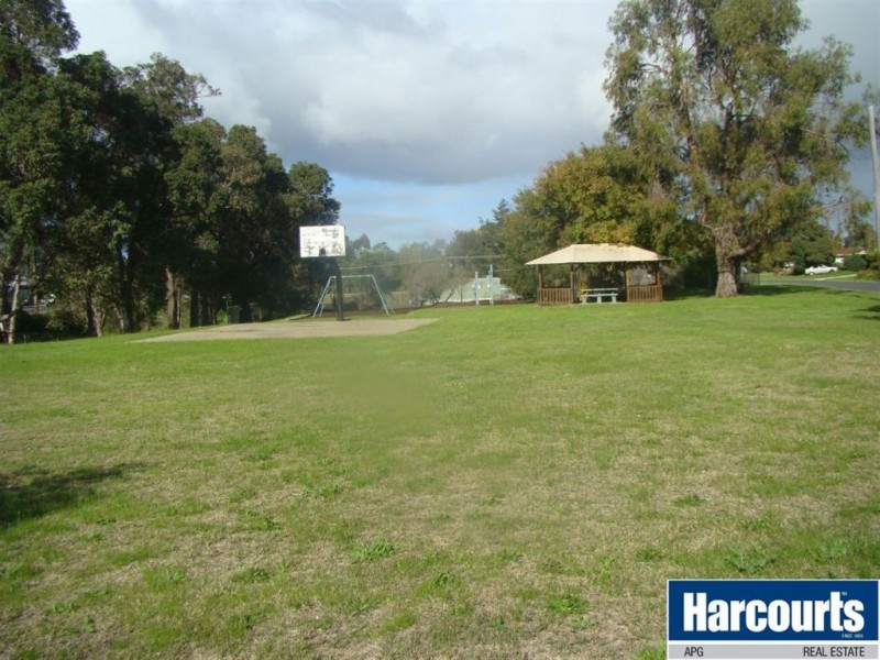 9 Christopher Way, Boyanup WA 6237