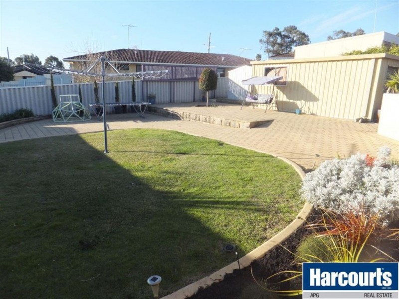 6 Crampton Avenue, Usher WA 6230