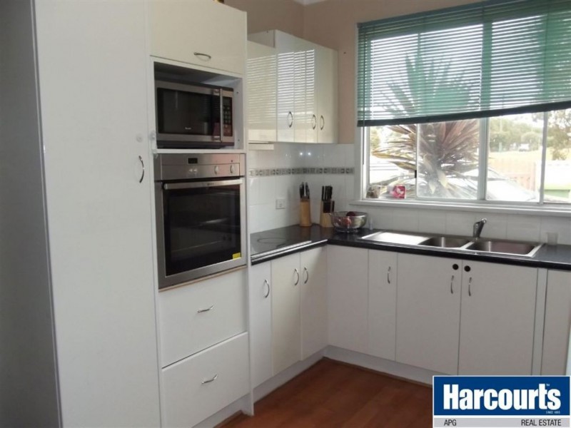 7 Burrowes Street, Darkan WA 6392