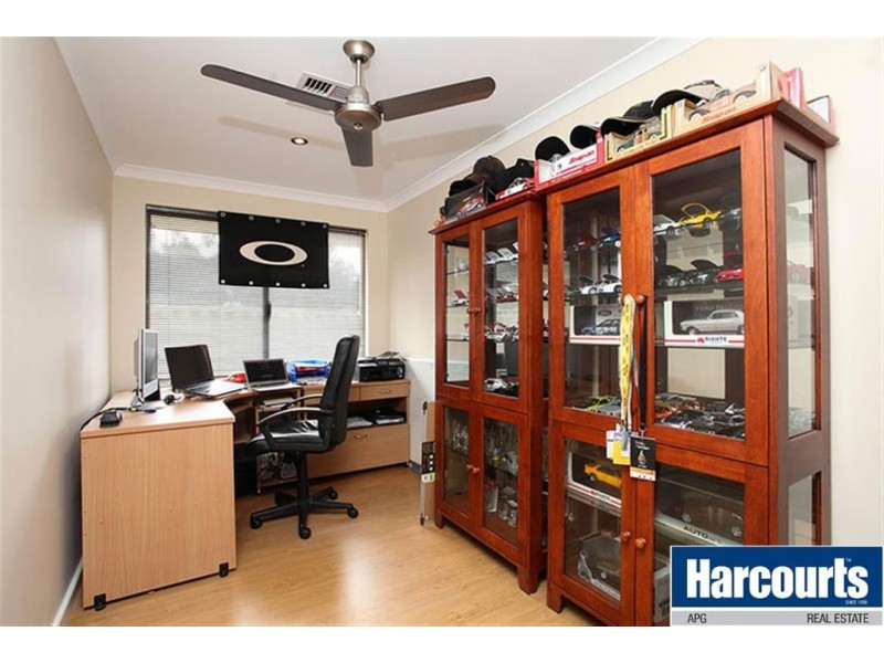 20 Hertford Elbow, College Grove WA 6230