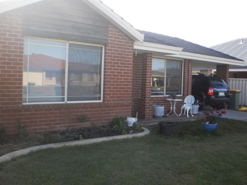 19 Deakin Elbow, Eaton WA 6232