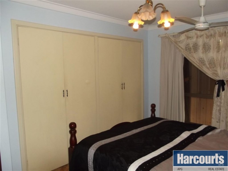 25 Saunders Street, Collie WA 6225