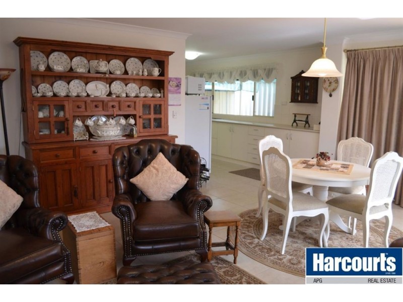 19B Lewana Approach, Dalyellup WA 6230