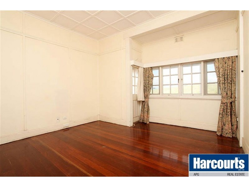 8 Haig Crescent, Bunbury WA 6230