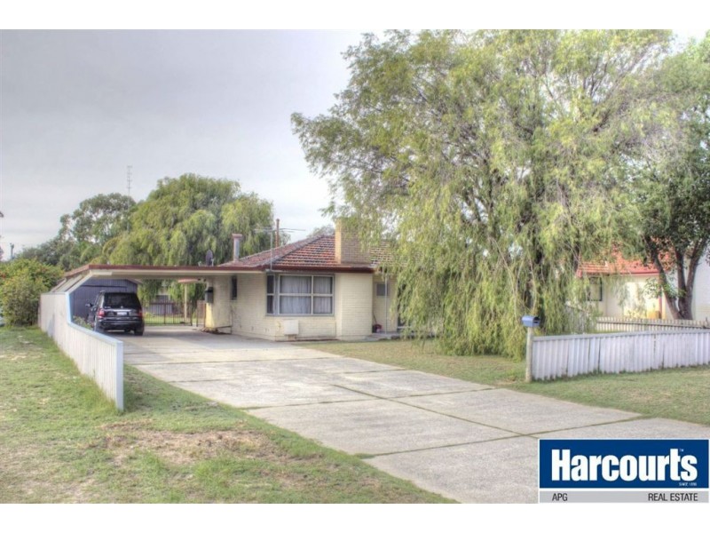 11 Kestral Street, Withers WA 6230