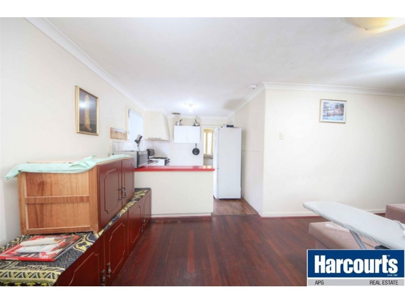 11 Kestral Street, Withers WA 6230