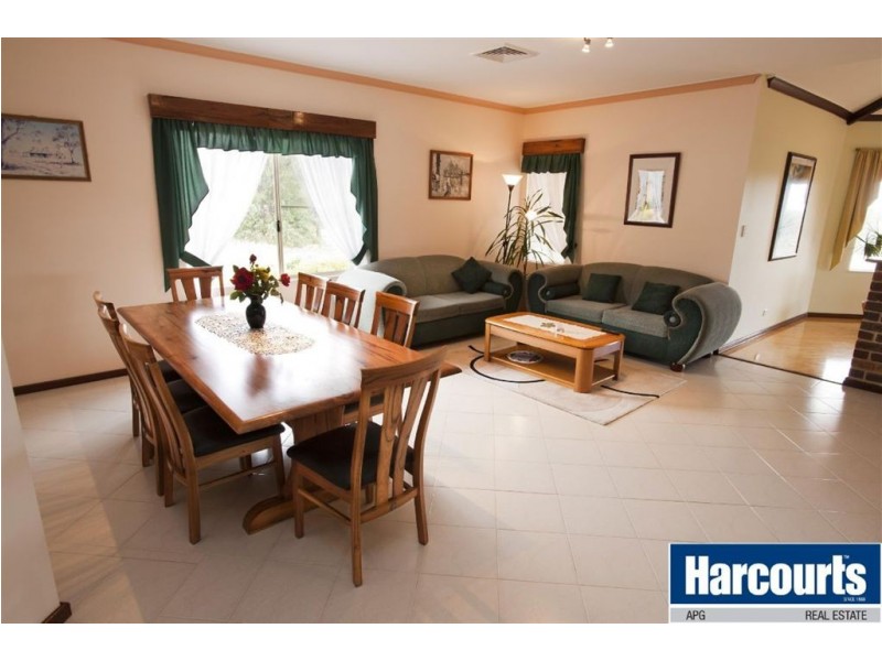 27 Eastern Rise, Henty WA 6236