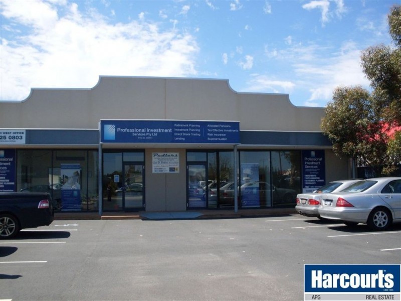 10 Albatross Crescent, Eaton WA 6232