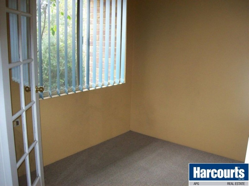 71 Barnes Avenue, Australind WA 6233