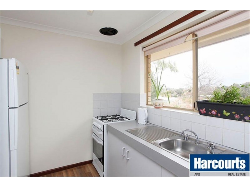 13 Lockwood Crescent, Withers WA 6230