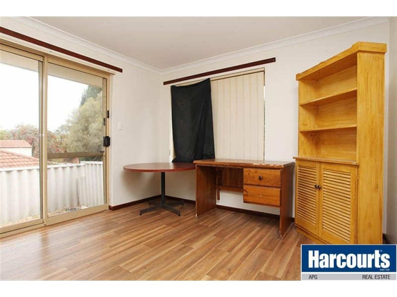 13 Lockwood Crescent, Withers WA 6230