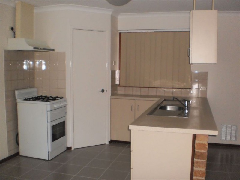 20 Armanta Drive, Carey Park WA 6230