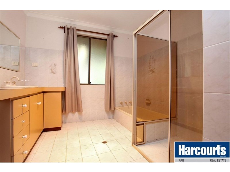 10 Hasties Road, Gelorup WA 6230