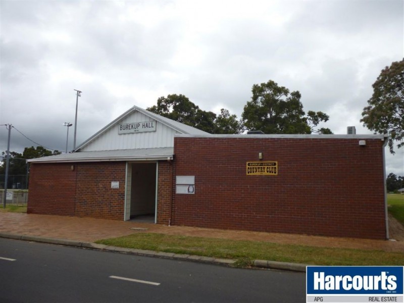 29 Russell Road, Burekup WA 6227