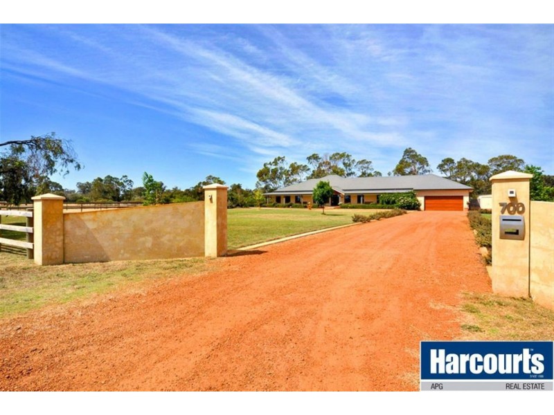 700 Cathedral Avenue, Leschenault WA 6233