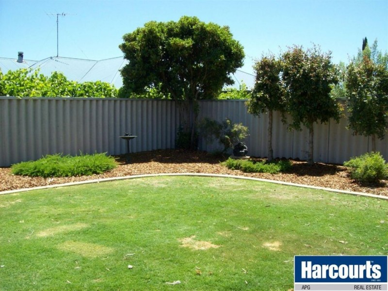 4 Cottonwood Gardans, Eaton WA 6232