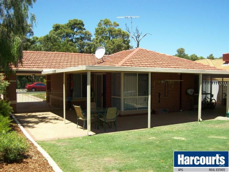 4 Cottonwood Gardans, Eaton WA 6232