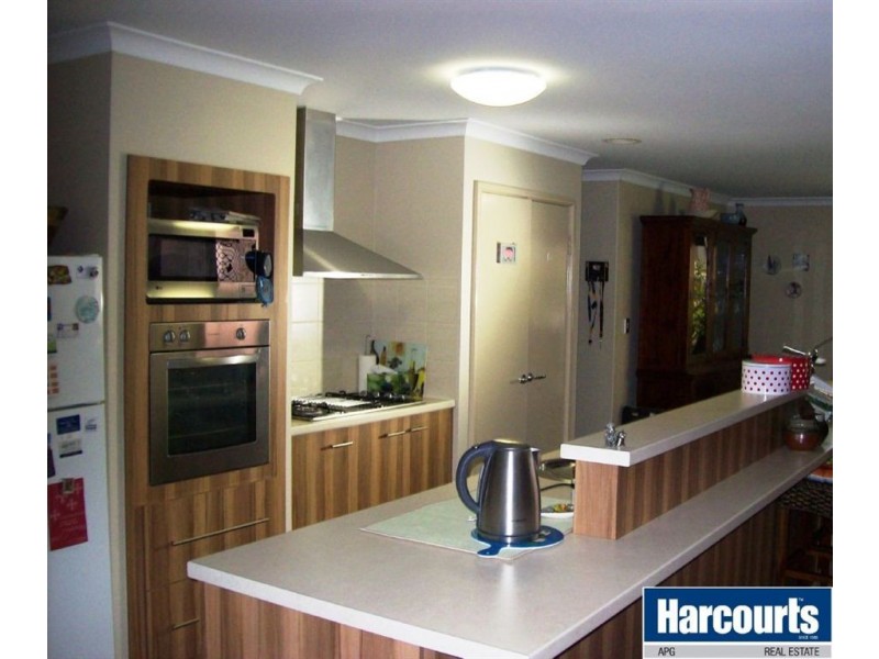 21 Sapphire Road, Dalyellup WA 6230