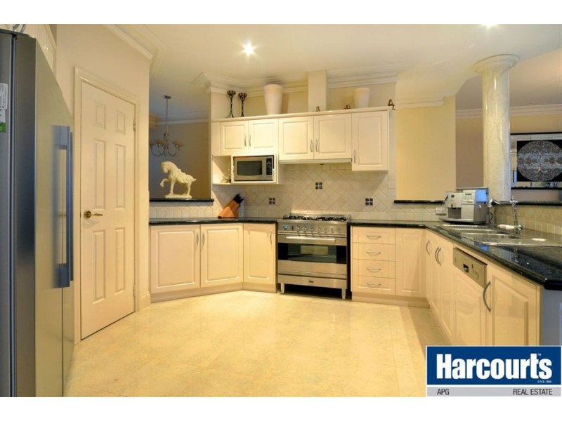 2/62 Marabank Loop, Bunbury WA 6230