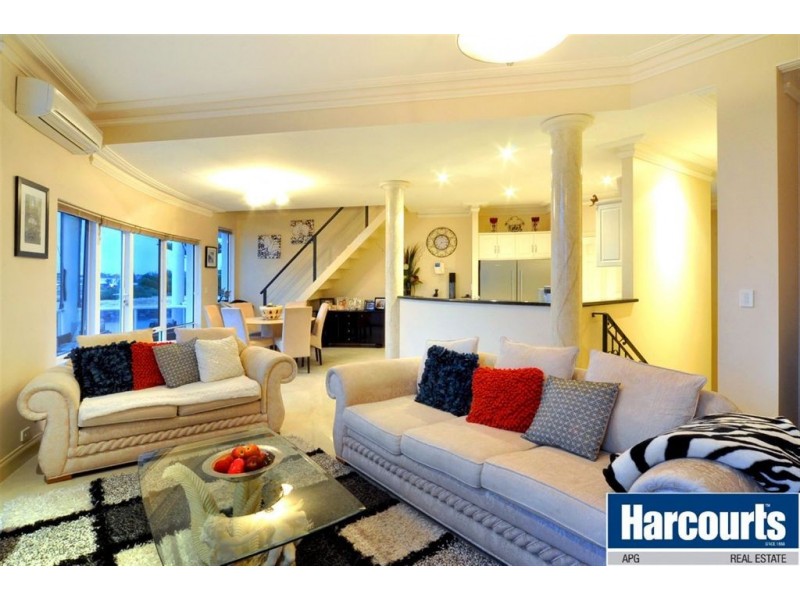 2/62 Marabank Loop, Bunbury WA 6230