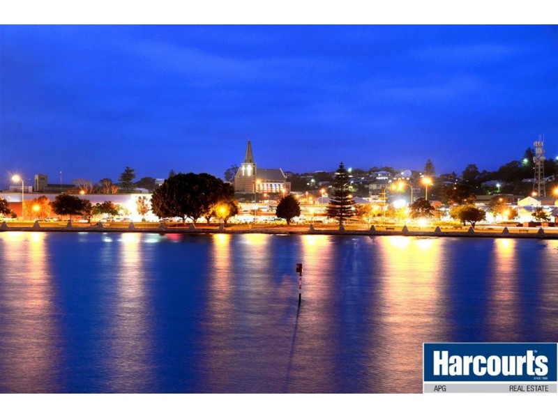 2/62 Marabank Loop, Bunbury WA 6230