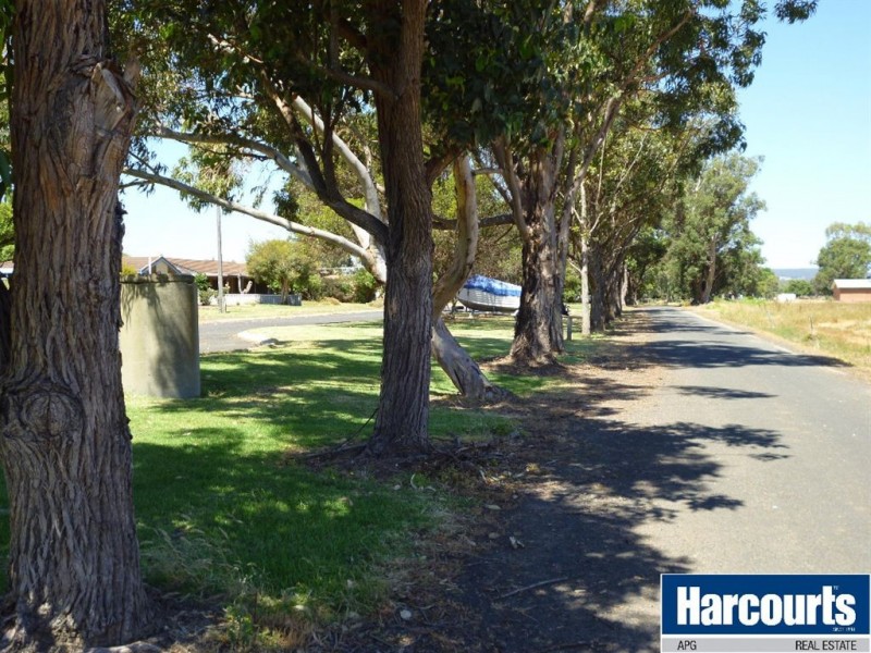 6C Clearys Road, Dardanup WA 6236