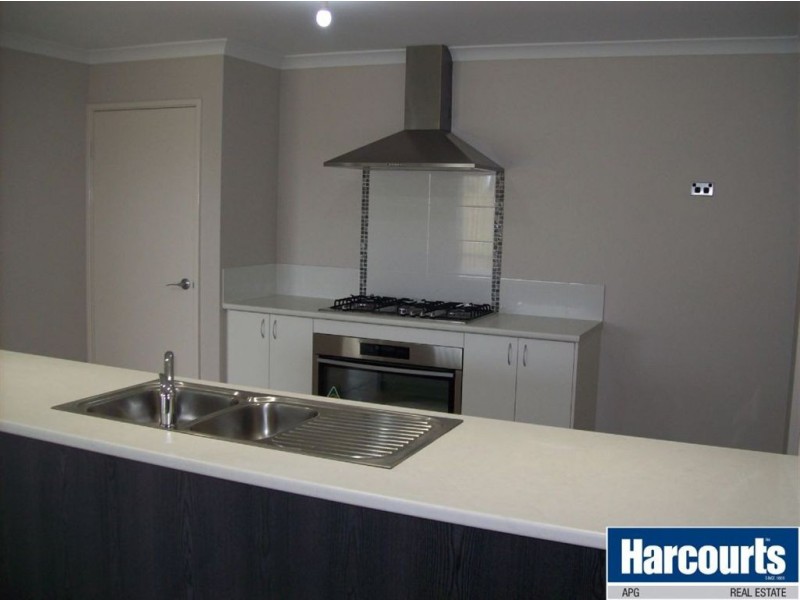 18 Ashberg Link, Dalyellup WA 6230