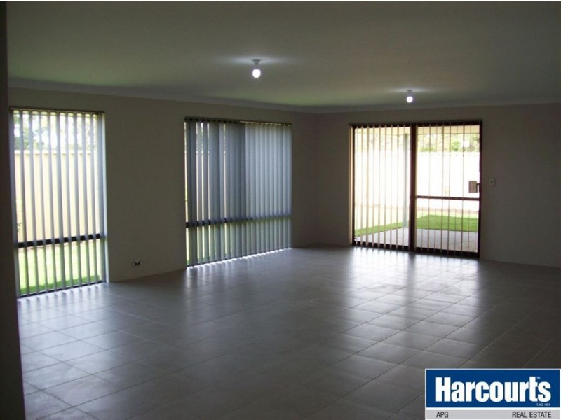 18 Ashberg Link, Dalyellup WA 6230
