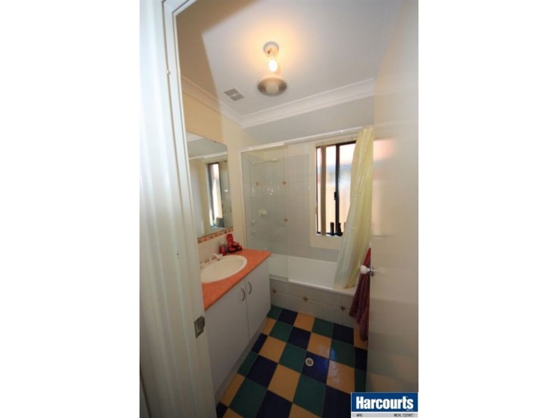 20C Frankel Street, Carey Park WA 6230