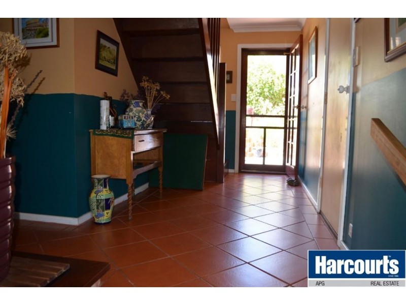 4 Emelia Place, Australind WA 6233