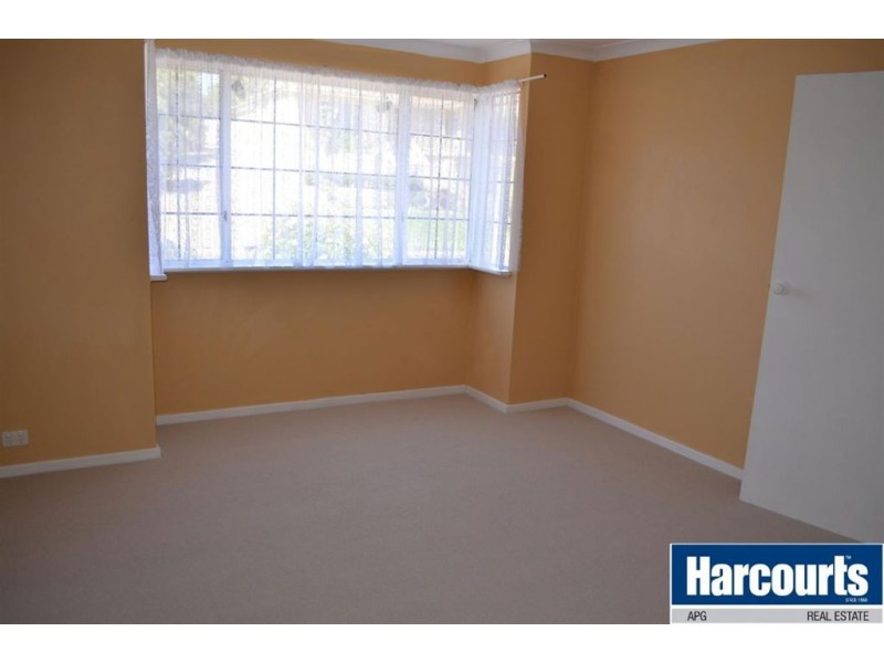 4 Emelia Place, Australind WA 6233