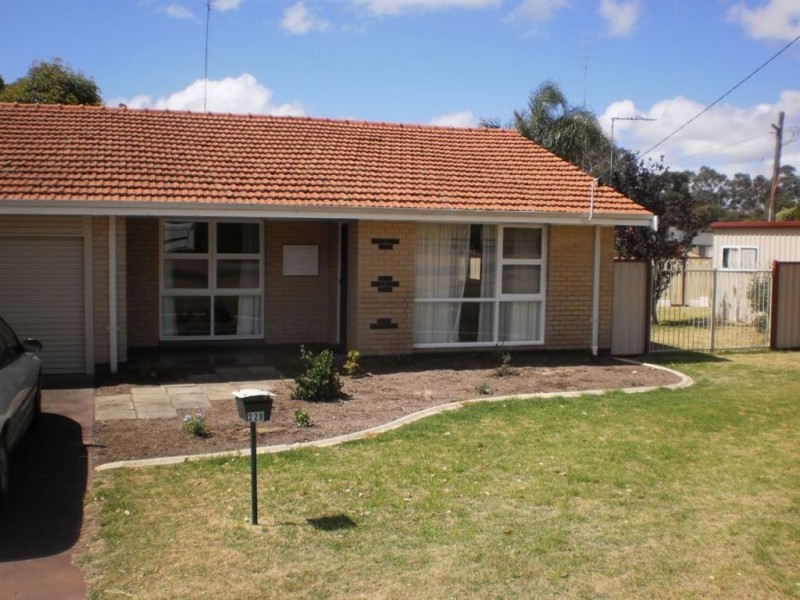 22 B Flynn Street, East Bunbury WA 6230