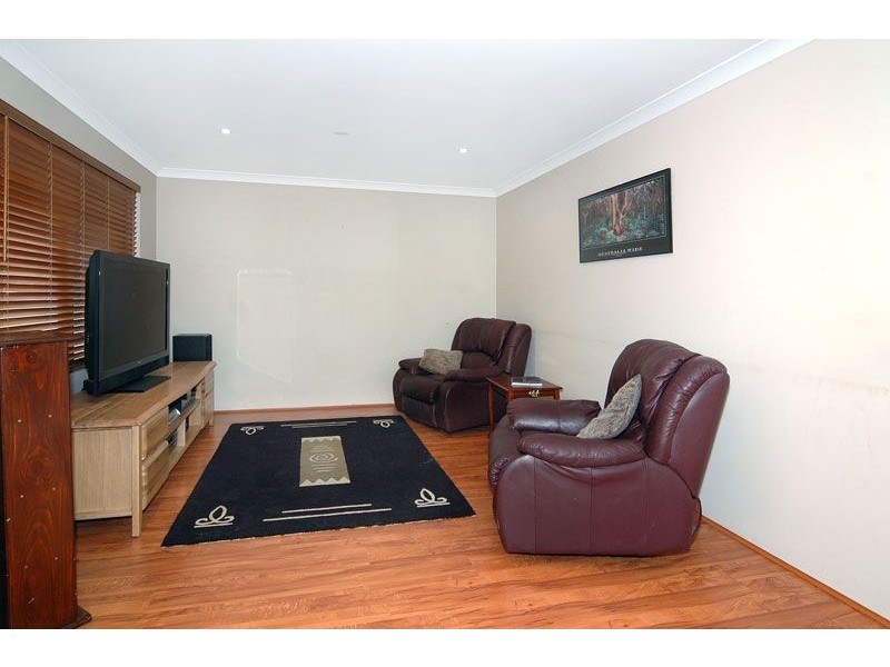 6 Woodquay Avenue, Australind WA 6233