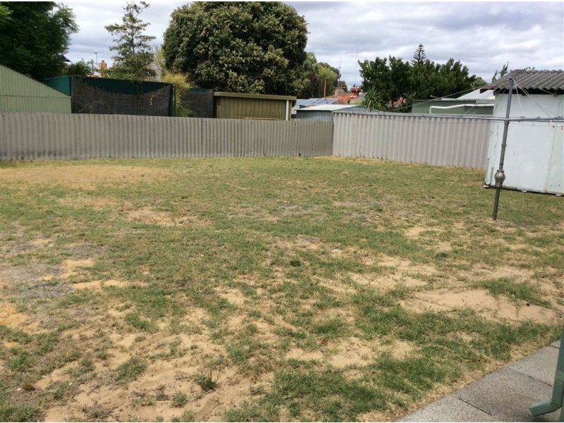 11 Wright Street, Withers WA 6230