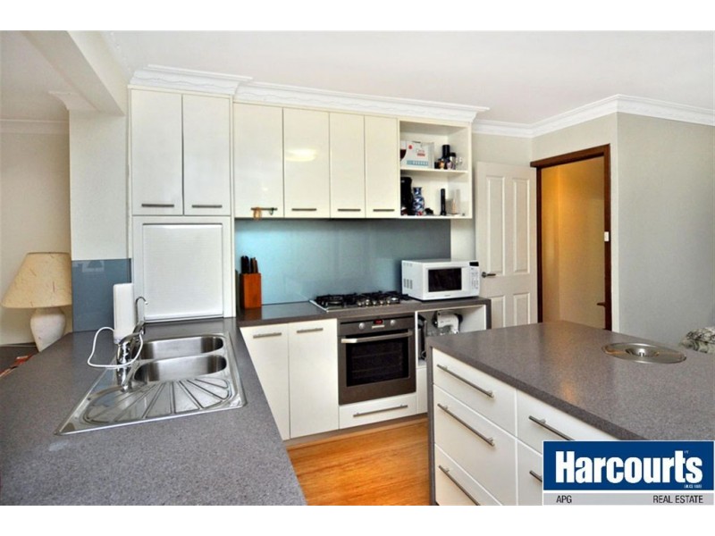 6 Monoghan Place, Bunbury WA 6230