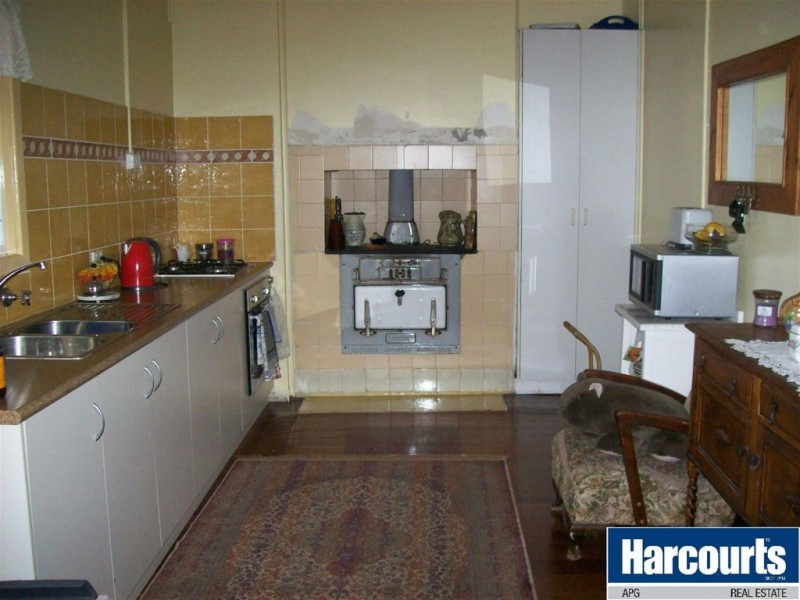 9 Teede Street, Bunbury WA 6230