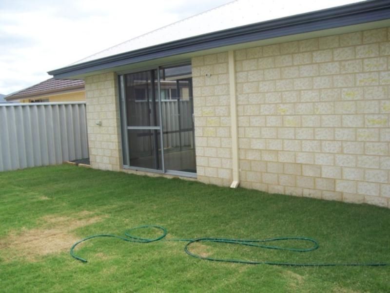 14B Milesi Bend, Dalyellup WA 6230